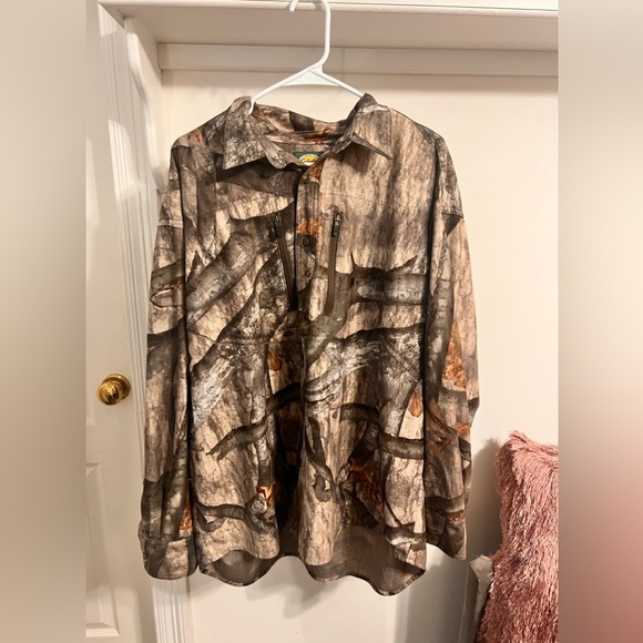 Hunting Cabala’s along Sleeve Button Up Thermal Shirt - Picture 1 of 9